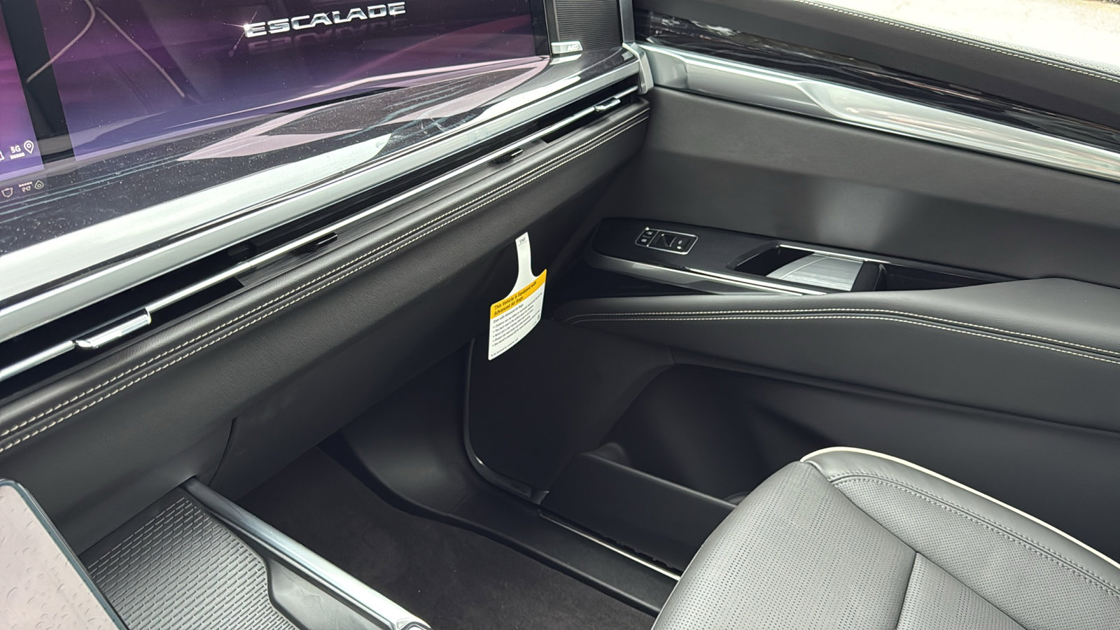 New 2026 Cadillac Escalade ESV Sport w/ Touring Package image 25