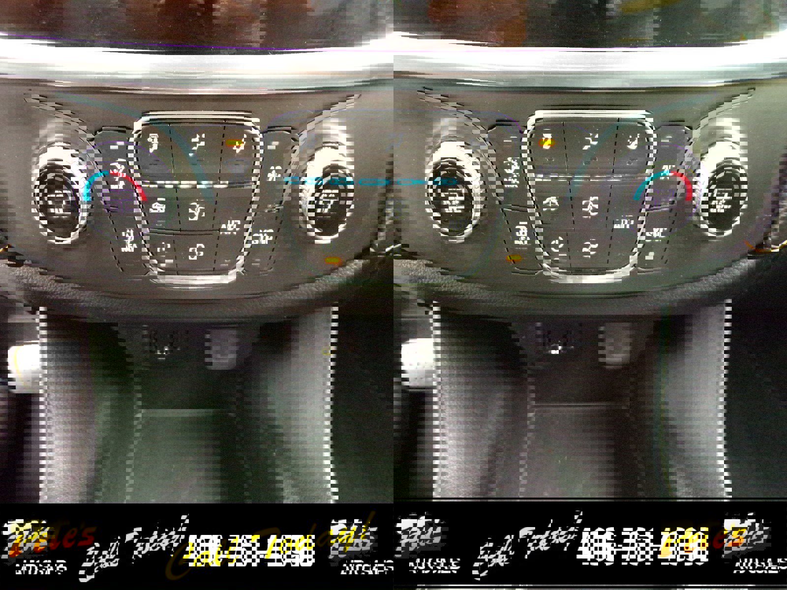 Used 2019 Chevrolet Traverse LS AWD/4WD image 29