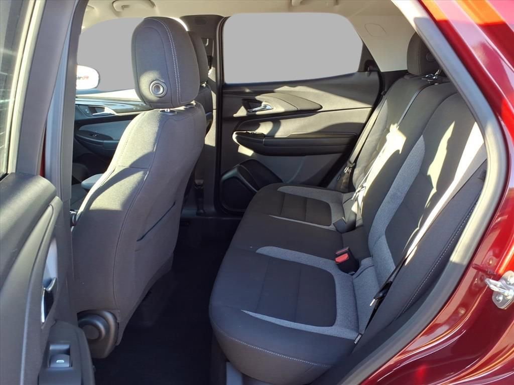 Used 2025 Chevrolet TrailBlazer LT image 23