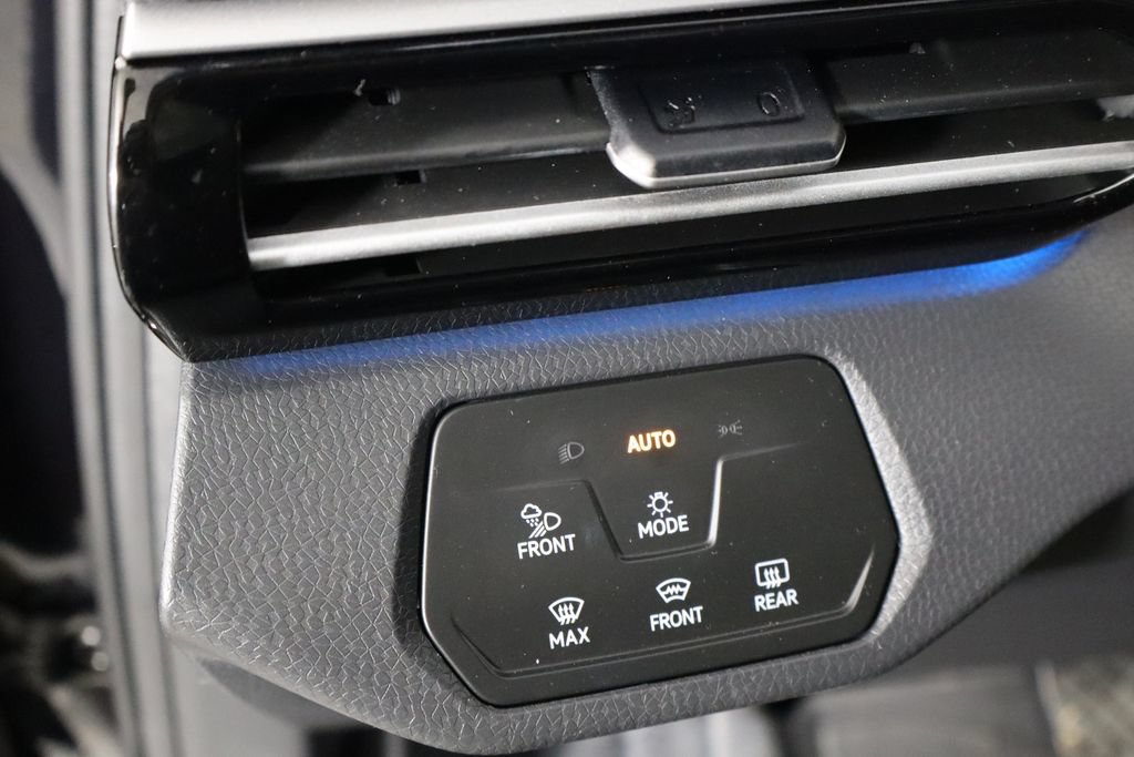 Used 2024 Volkswagen ID.4 Pro S AWD/4WD image 21