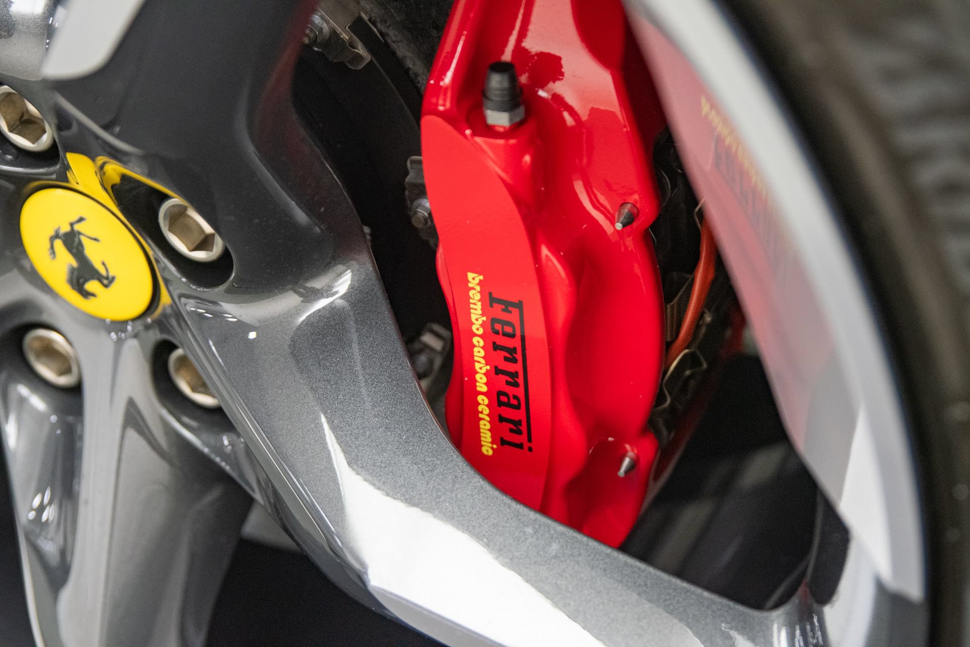 Used 2025 Ferrari Purosangue AWD/4WD image 61