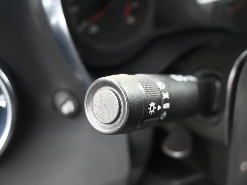 Used 2022 Chevrolet Camaro LT image 14