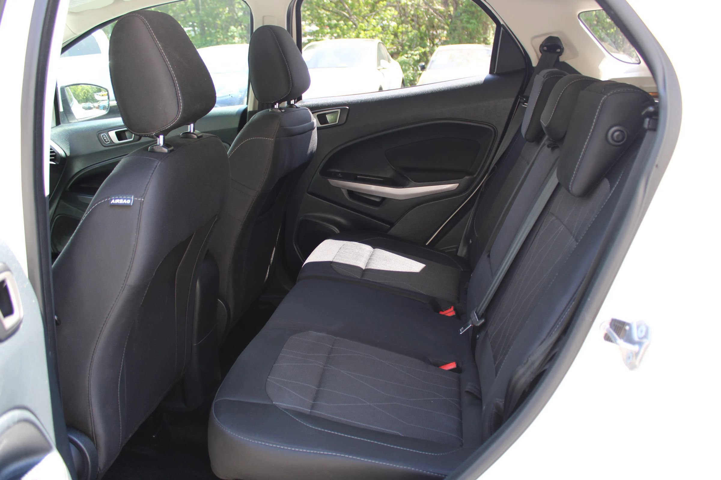 Used 2021 Ford EcoSport SE w/ Interior Protection Package image 19