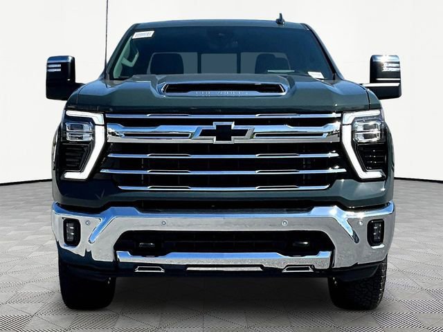 New 2026 Chevrolet Silverado 2500 LTZ w/ LTZ Premium Package AWD/4WD image 2