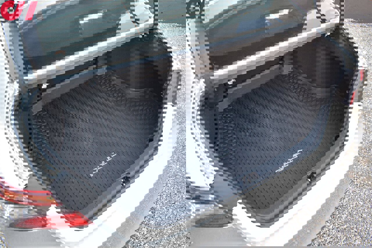 Used 2022 Toyota Camry LE AWD/4WD image 29