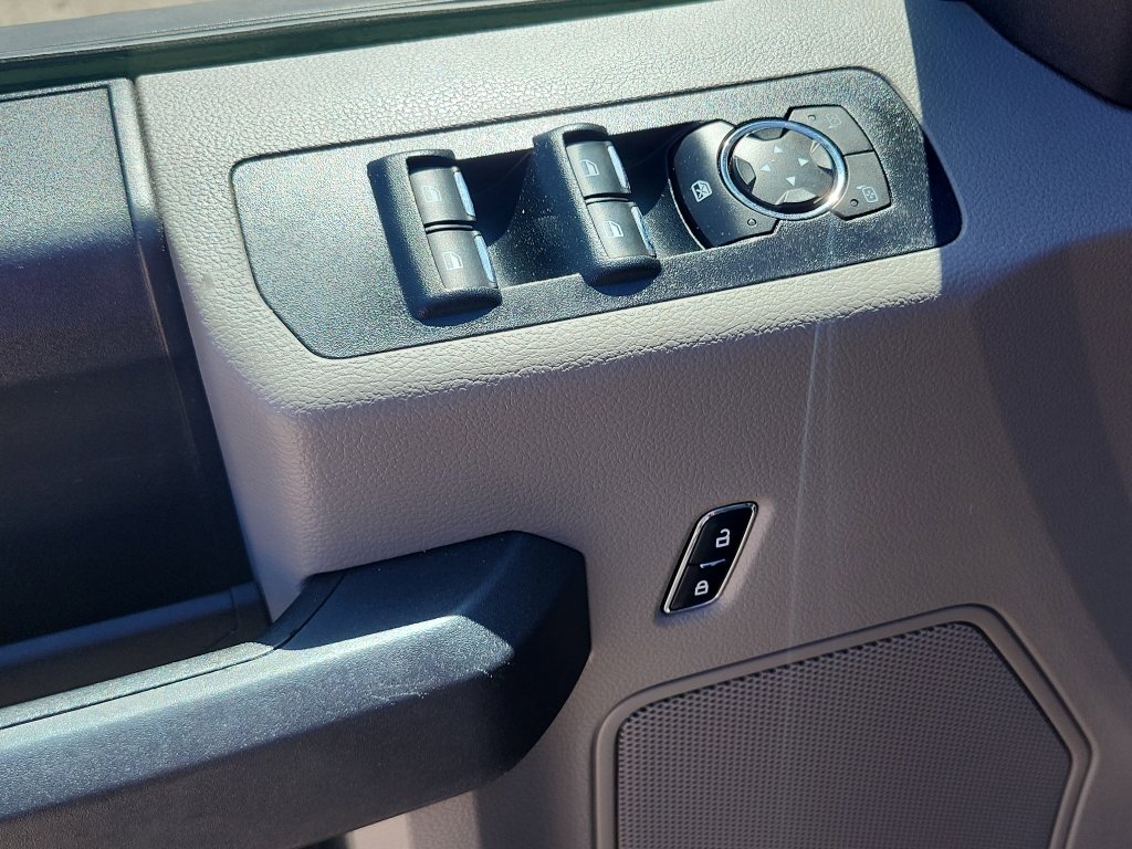 Used 2018 Ford F150 XL w/ Equipment Group 101A Mid image 14