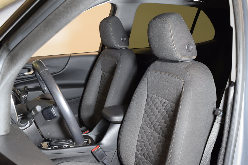Used 2018 Chevrolet Equinox LT AWD/4WD image 3