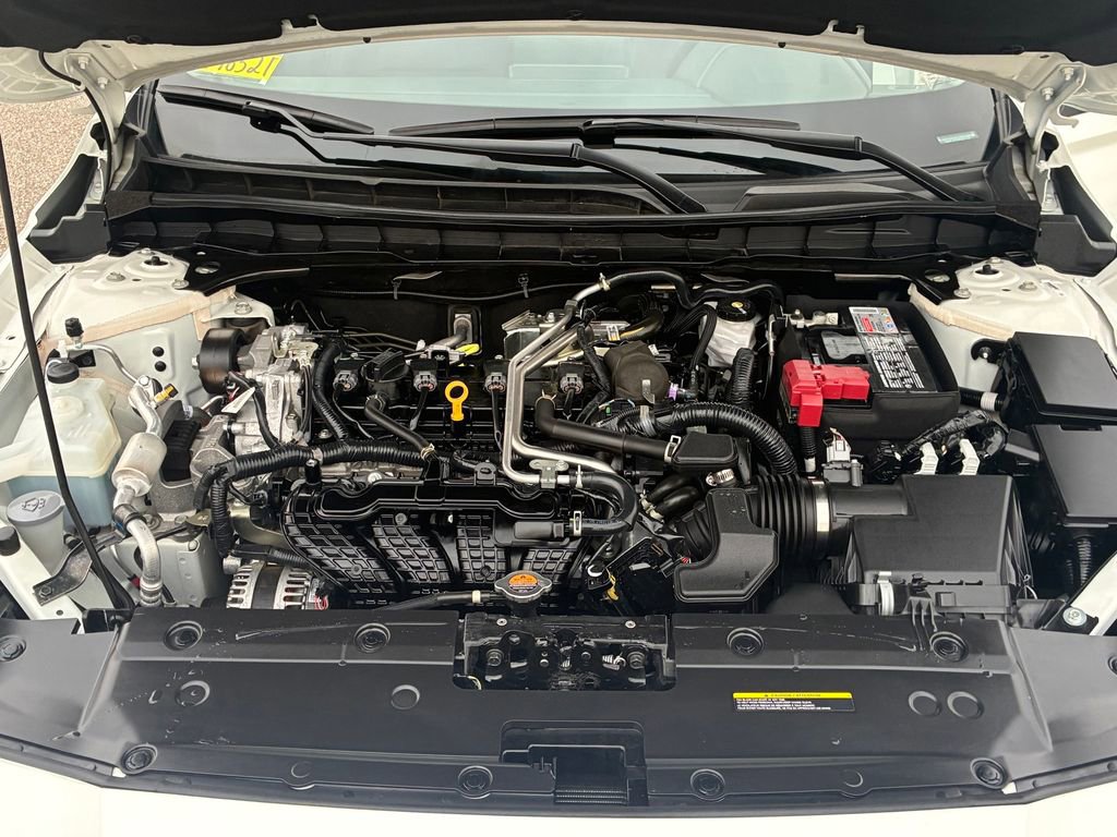 Used 2023 Nissan Altima 2.5 SV FWD image 10