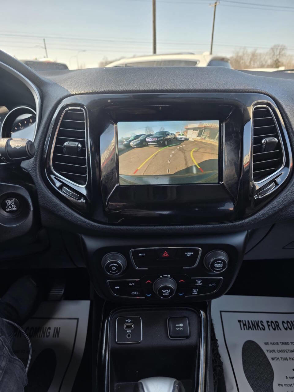 Used 2019 Jeep Compass Latitude FWD image 13