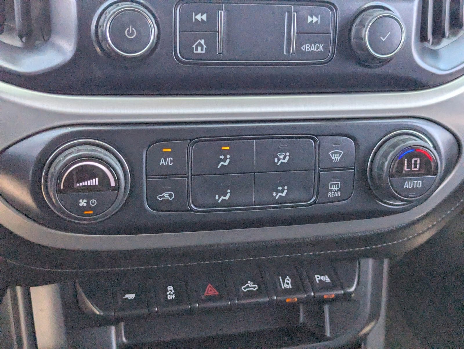 Used 2019 GMC Canyon SLE w/ Driver Alert Package RWD image 25