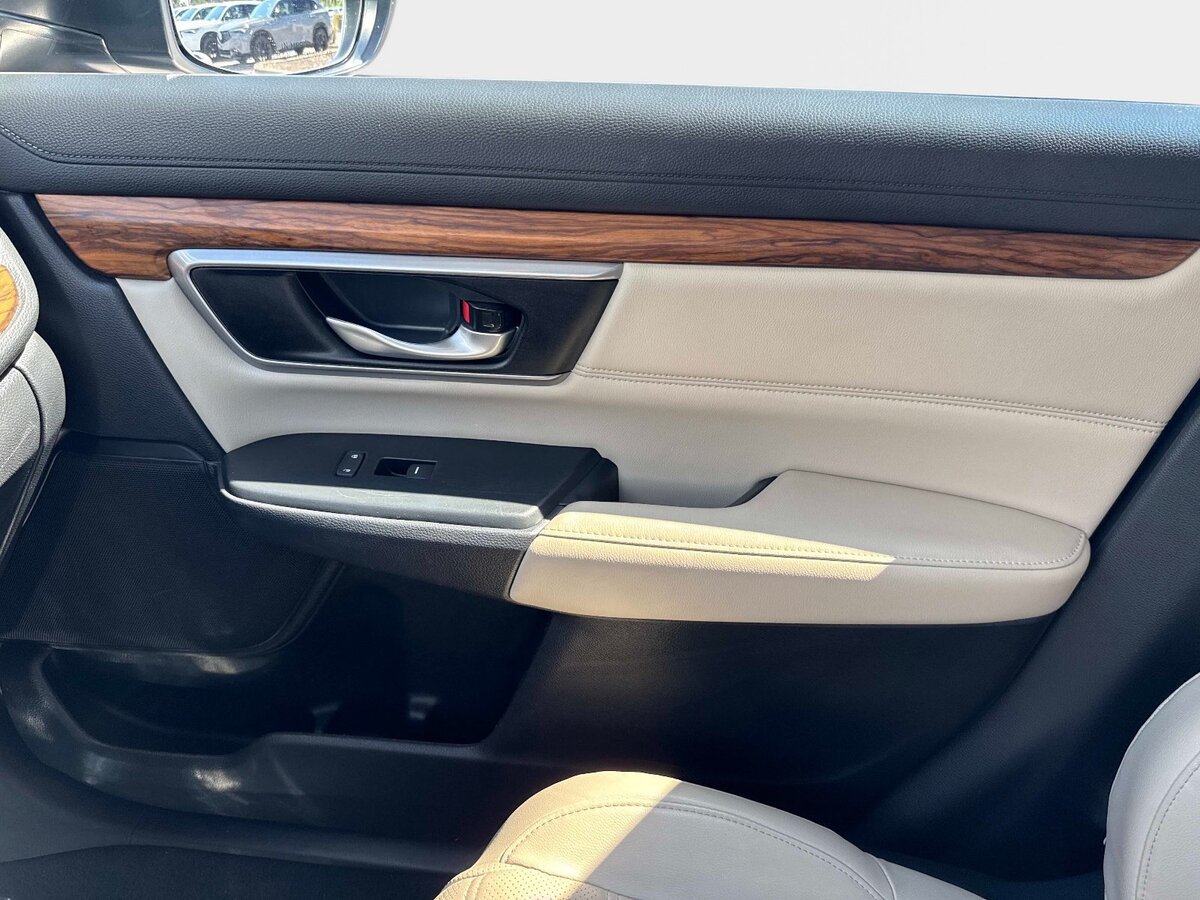Used 2018 Honda CR-V EX-L image 18
