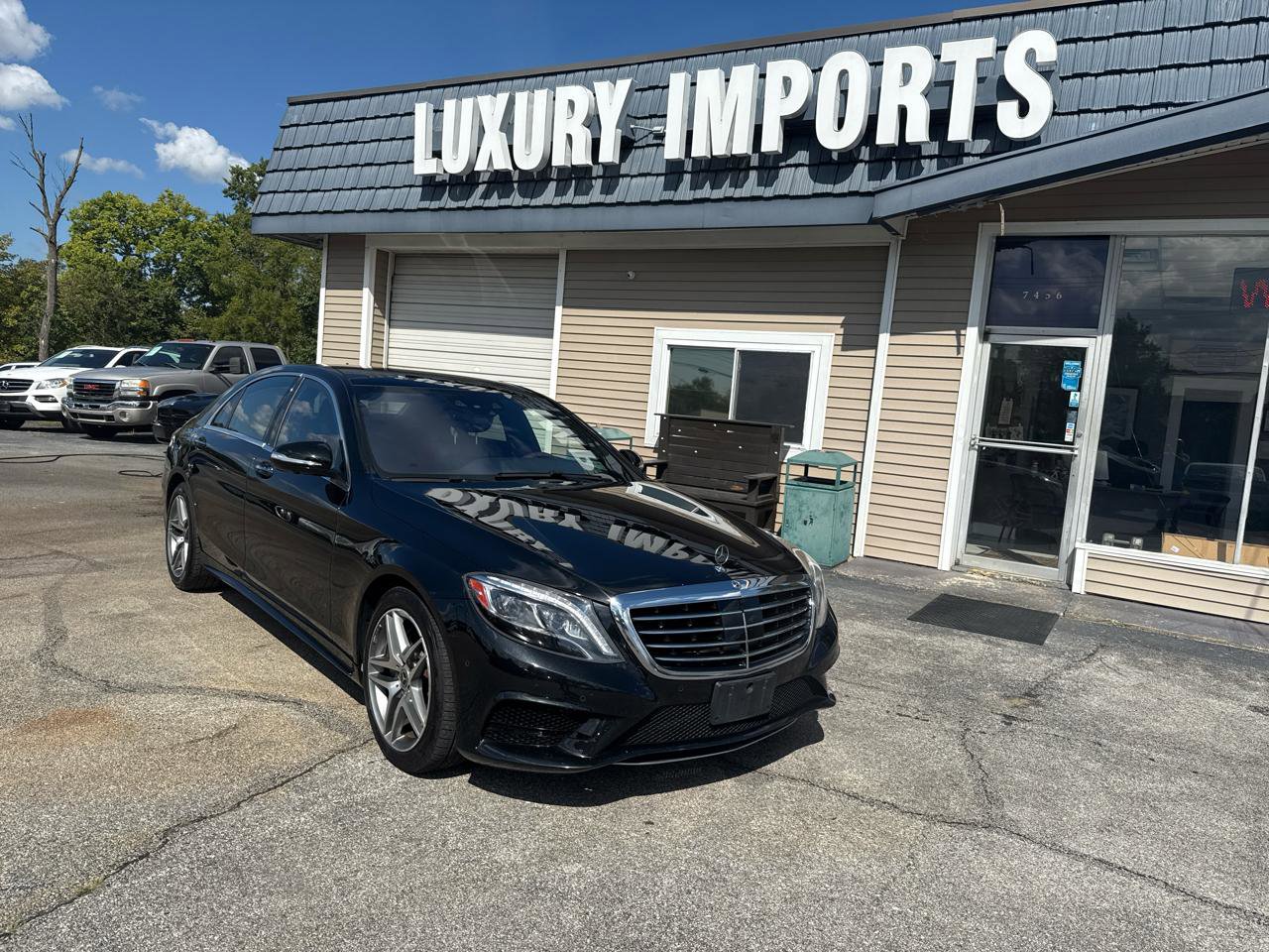 Used 2017 Mercedes-Benz S 550 4MATIC Sedan image 2