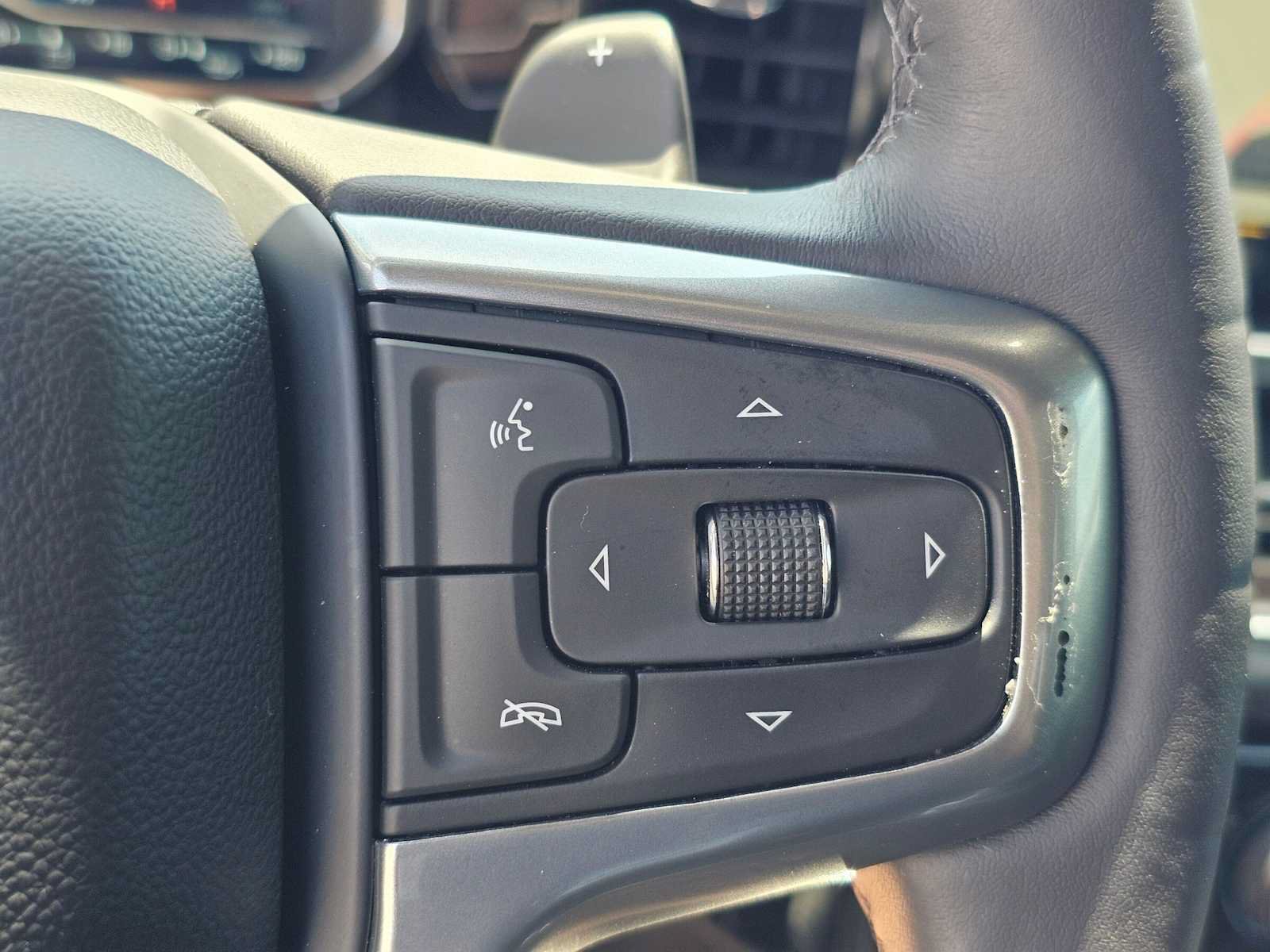 Used 2023 Chevrolet Silverado 1500 RST RWD image 30