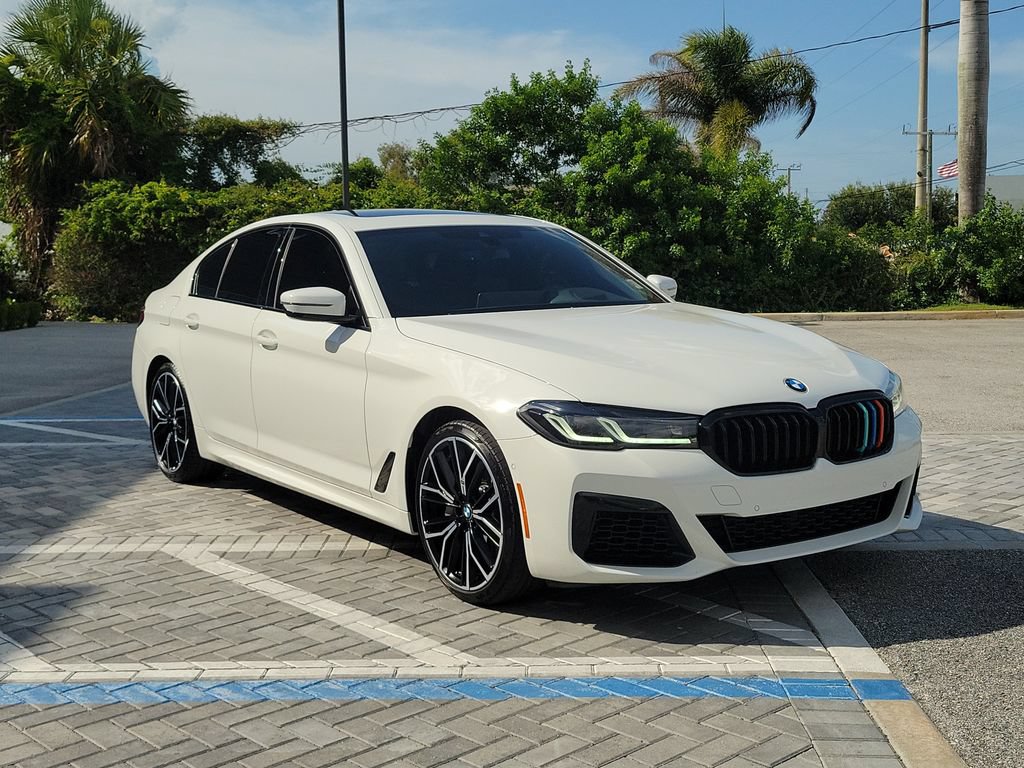 Used 2022 BMW 540i w/ M Sport Package RWD image 7