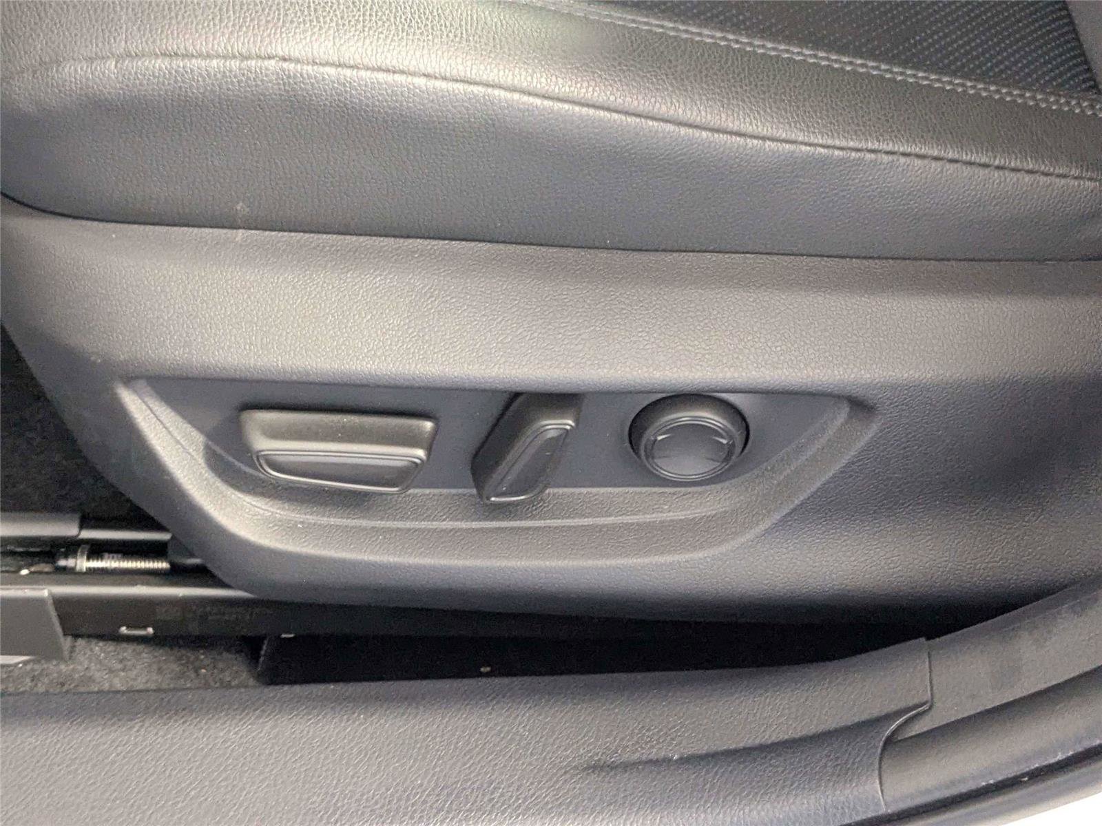 Certified 2025 Toyota Camry XSE FWD image 13
