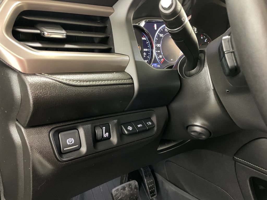 Certified 2022 GMC Acadia Denali w/ Denali Ultimate Package AWD/4WD image 6