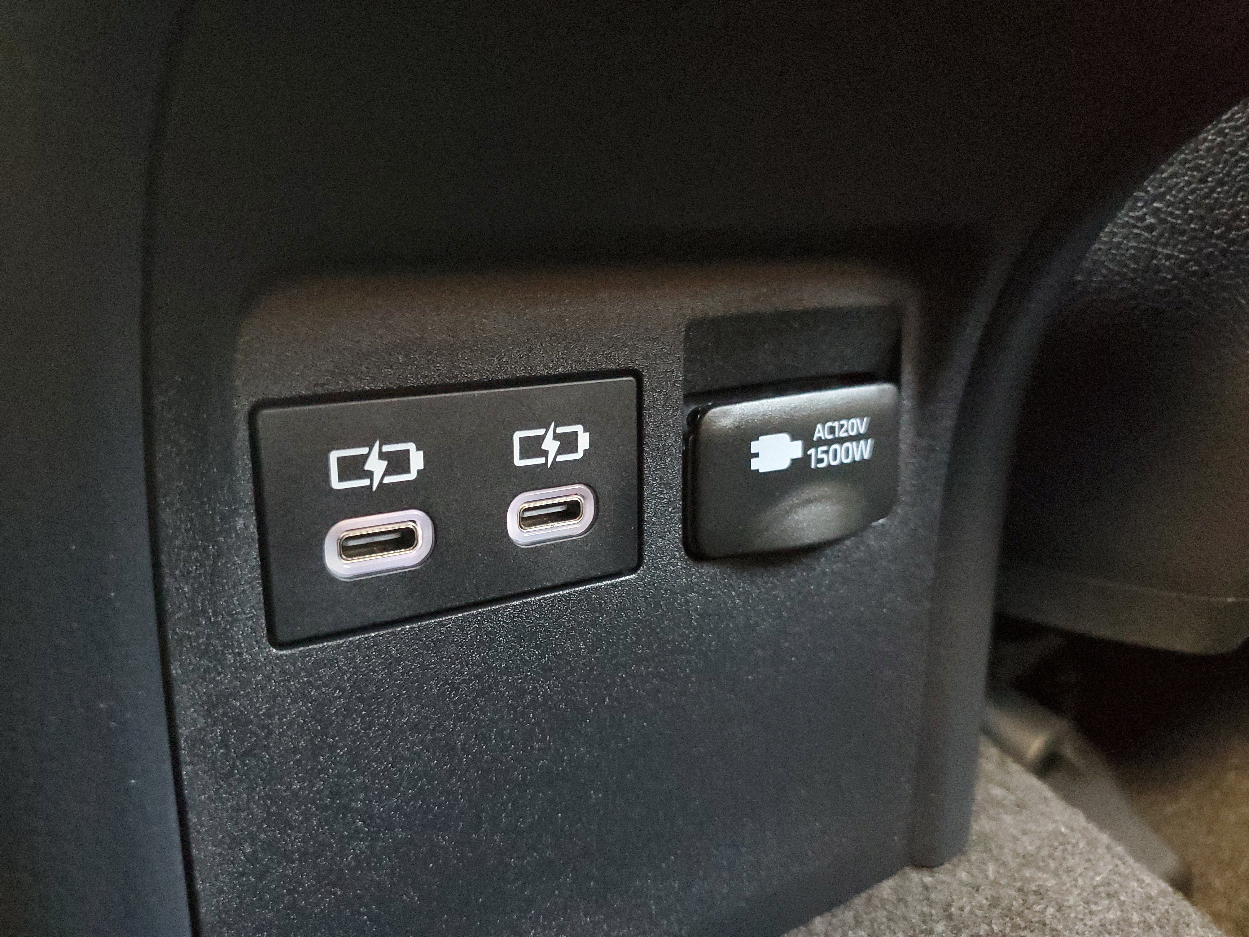 Certified 2024 Toyota Prius Prime FWD image 12