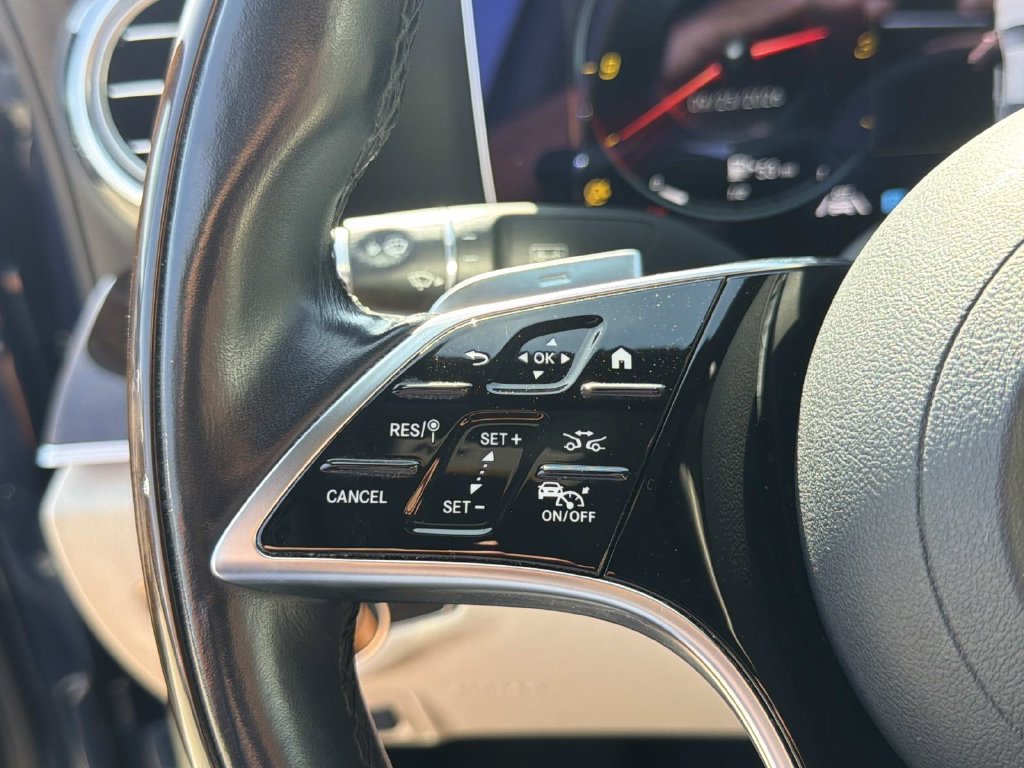 Used 2021 Mercedes-Benz E 450 4MATIC Sedan image 18