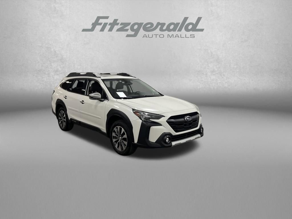 Used 2023 Subaru Outback Touring image 2