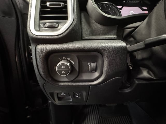 Used 2022 RAM 1500 Big Horn AWD/4WD image 25