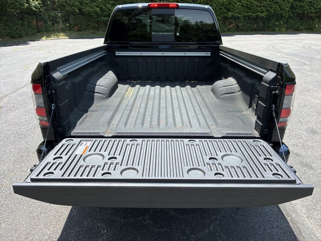 New 2026 Nissan Frontier PRO-4X w/ Pro Premium Package AWD/4WD image 13