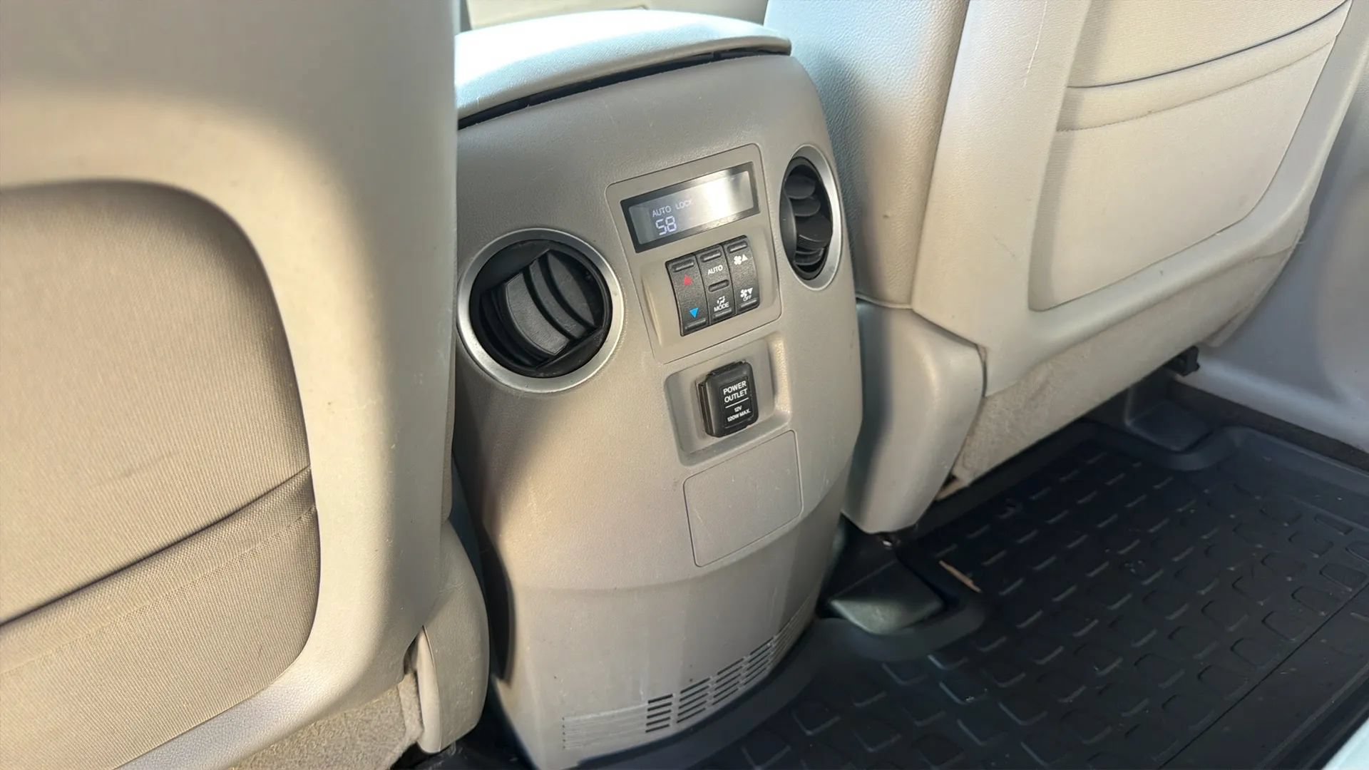 Used 2012 Honda Pilot EX-L image 18
