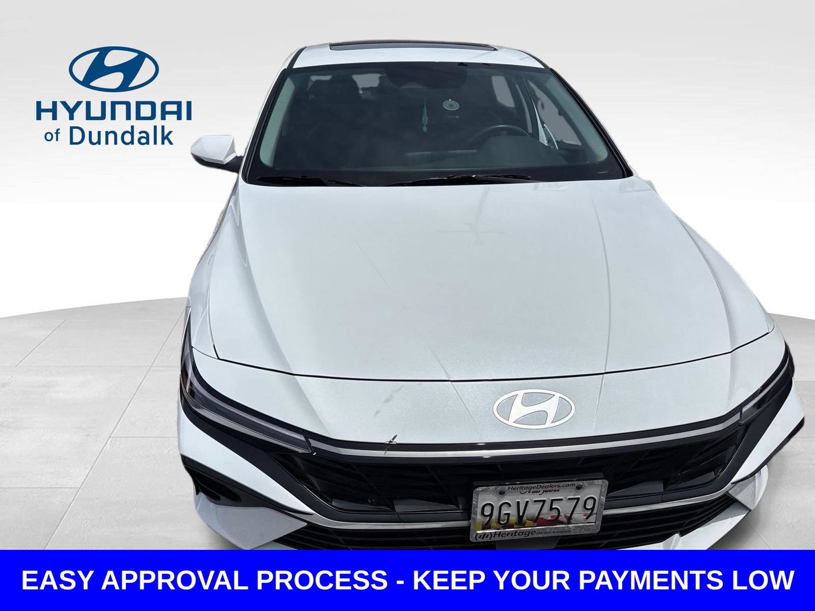 Used 2025 Hyundai Elantra Limited FWD image 3