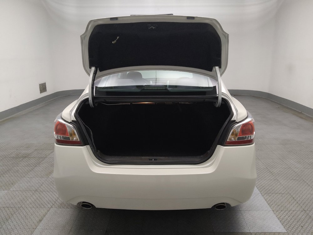 Used 2015 Nissan Altima 2.5 S FWD image 29