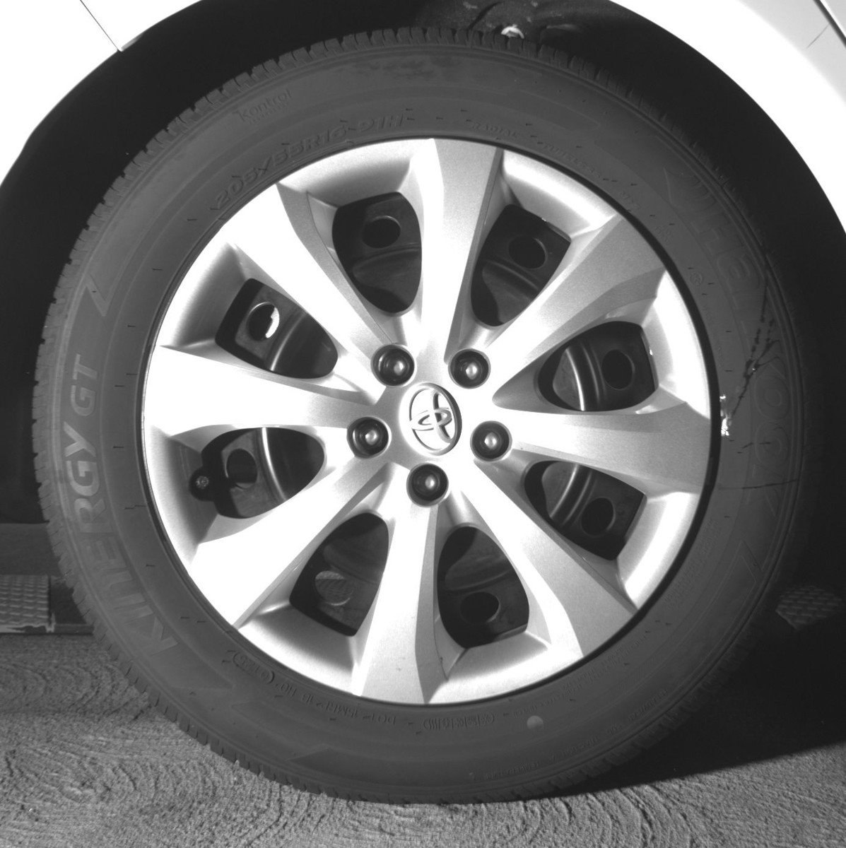 Used 2025 Toyota Corolla LE FWD image 15