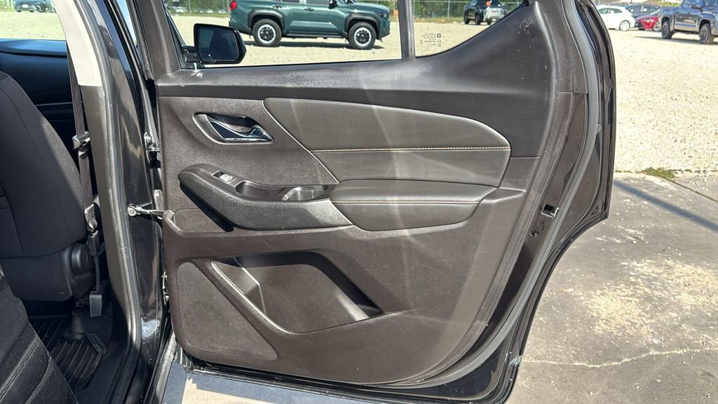 Used 2019 Chevrolet Traverse LS w/ LPO, Blackout Package image 29