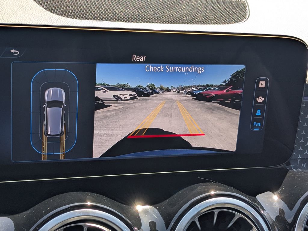 Certified 2025 Mercedes-Benz GLB 250 image 8