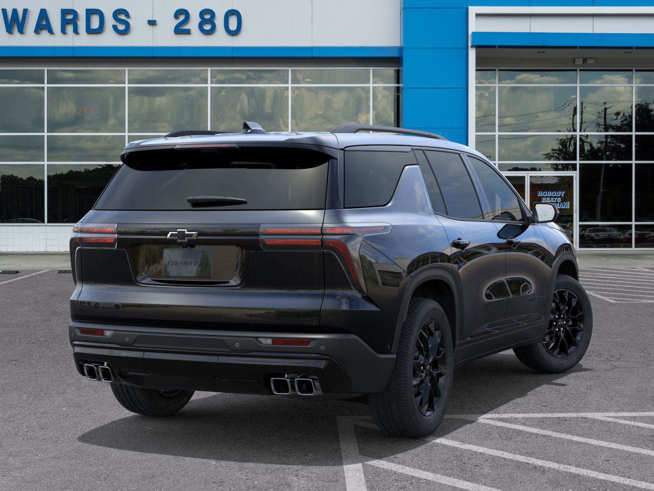 New 2026 Chevrolet Traverse LT w/ Midnight/Sport Edition FWD image 4