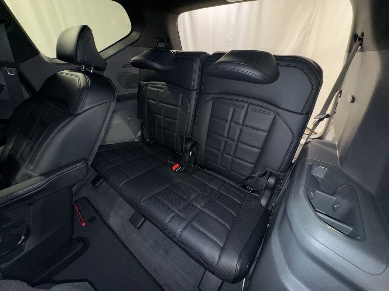New 2026 Kia EV9 Land w/ Nightfall Edition Package image 30