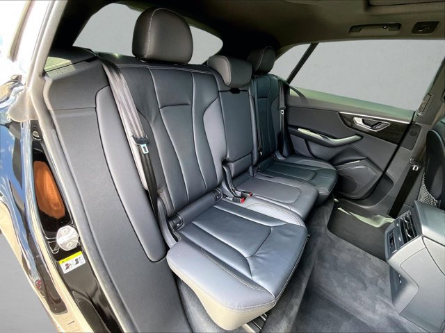 Used 2020 Audi Q8 Premium w/ Black Optic Package AWD/4WD image 27