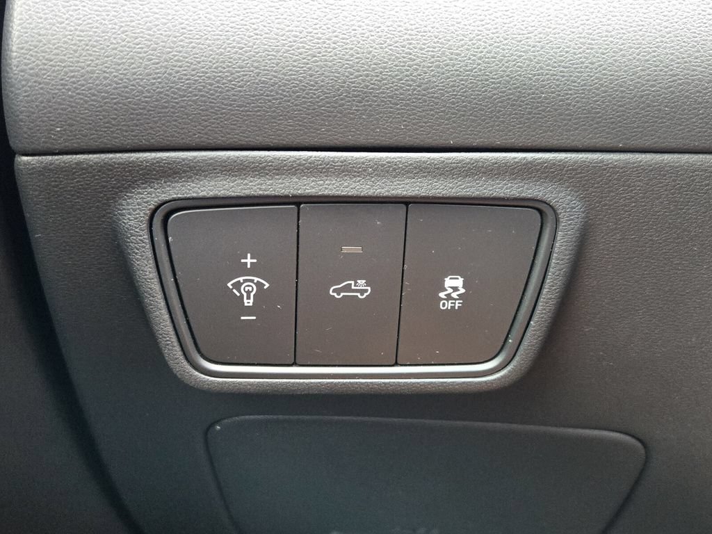 Certified 2024 Hyundai Santa Cruz Limited AWD/4WD image 25