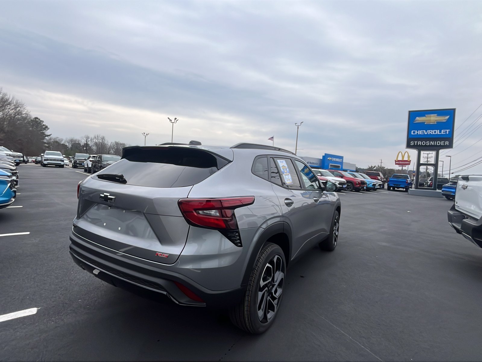 New 2026 Chevrolet Trax RS FWD image 5