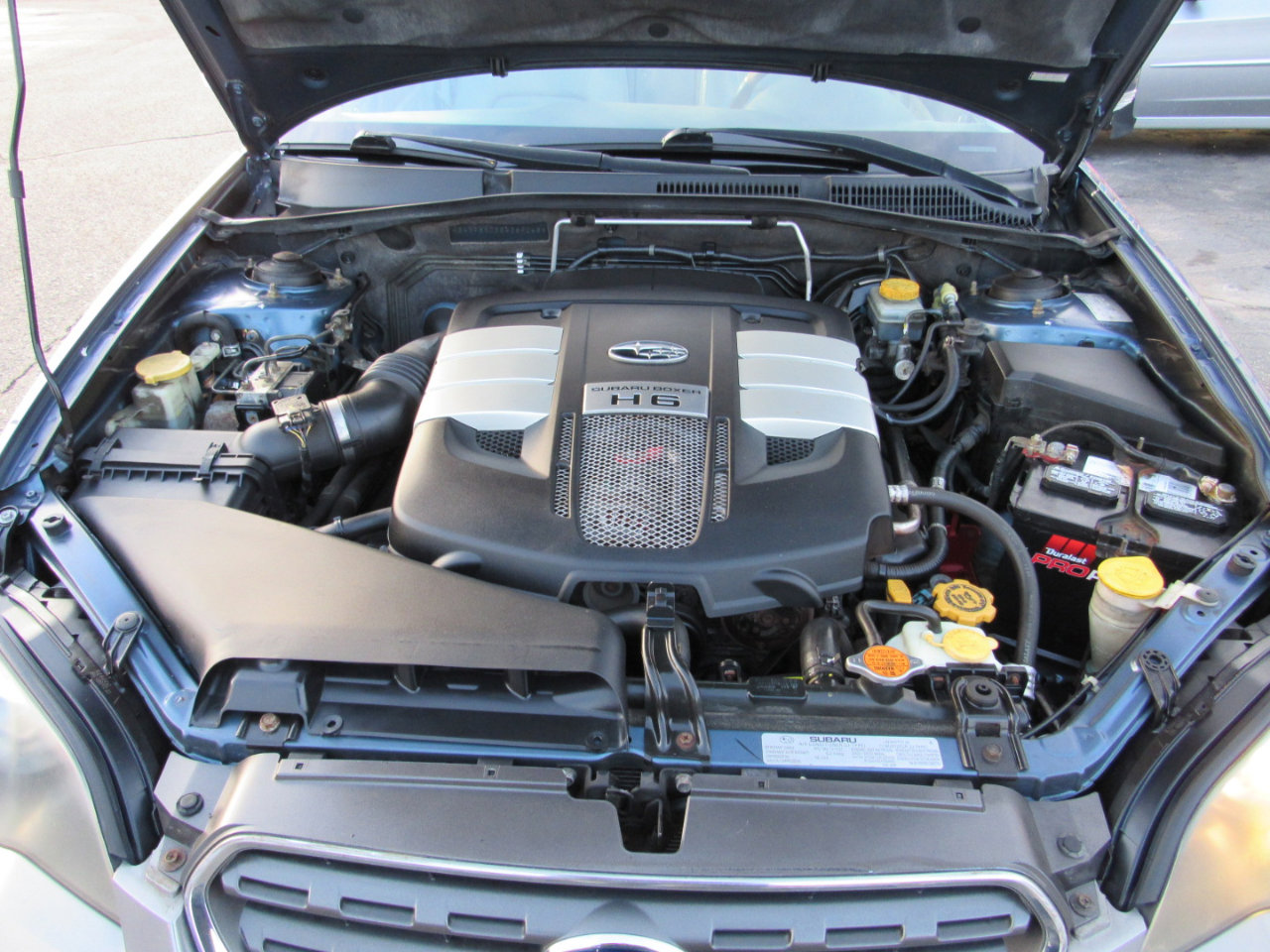 Used 2005 Subaru Outback 3.0R VDC Limited image 14