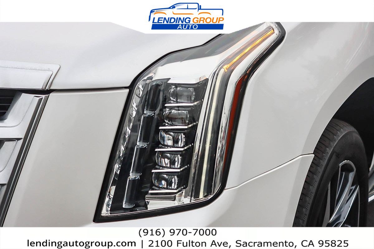Used 2019 Cadillac Escalade Premium Luxury image 7