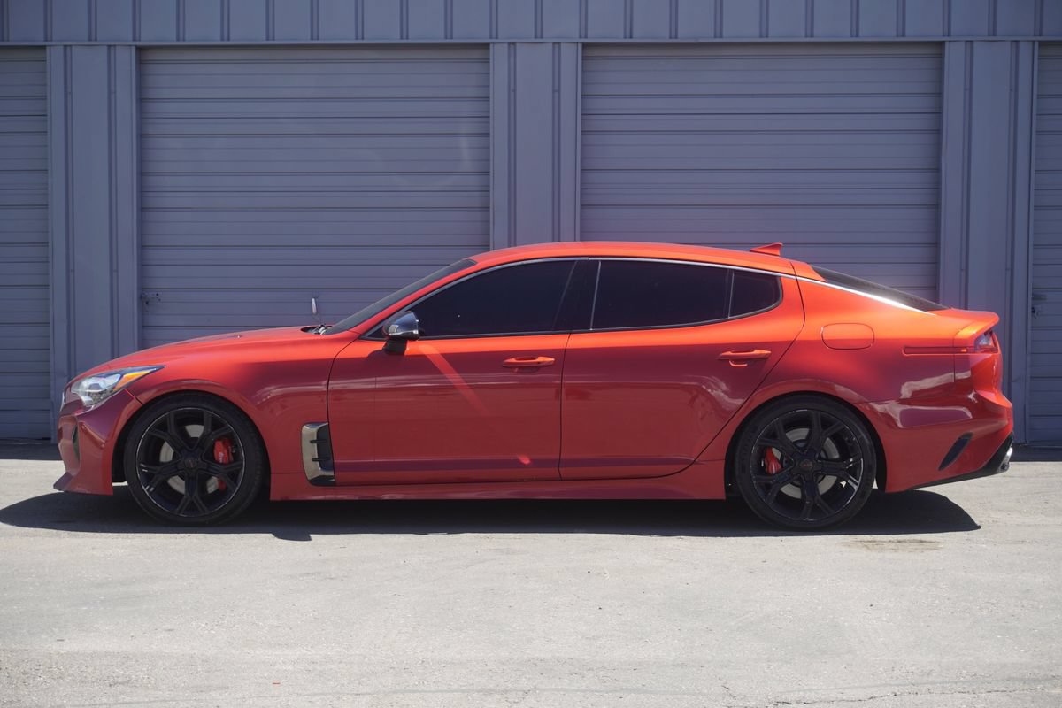 Used 2020 Kia Stinger GT AWD/4WD image 2