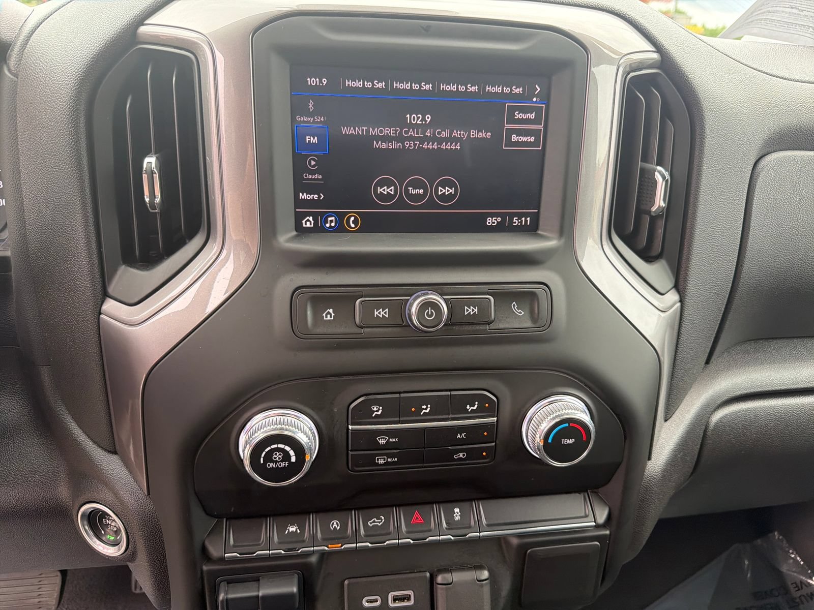 Used 2023 GMC Sierra 1500 Pro w/ Pro Value Package AWD/4WD image 18