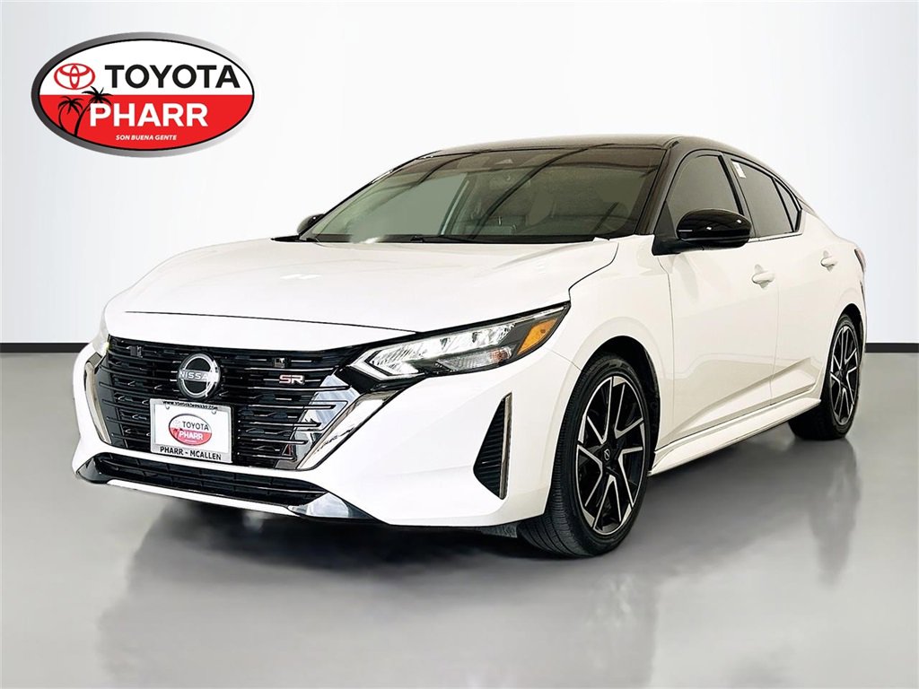 Used 2025 Nissan Sentra SR image 1