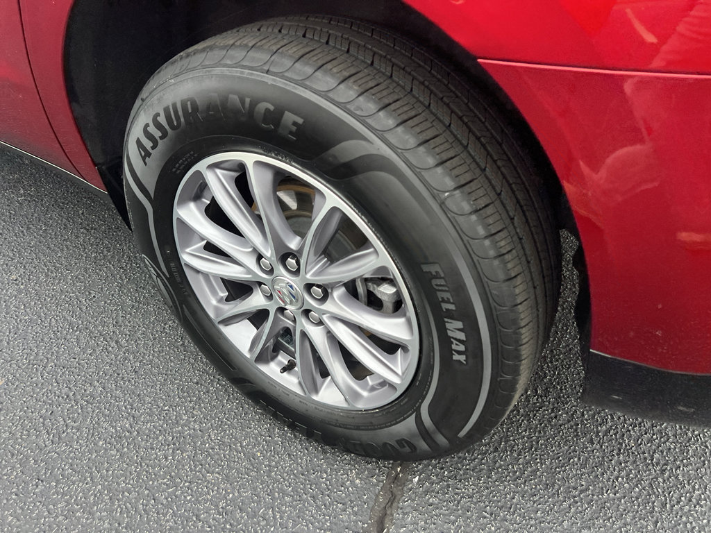 Used 2024 Buick Enclave Premium image 54