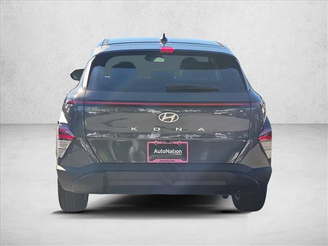 New 2027 Hyundai Kona SE FWD image 8