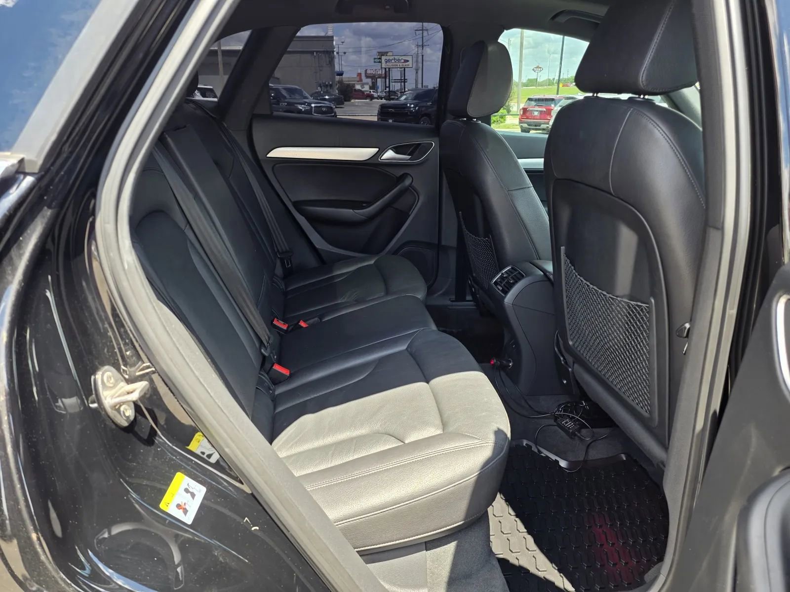 Used 2017 Audi Q3 2.0T Premium Plus w/ Premium Plus Package FWD image 15