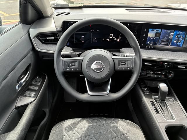 New 2026 Nissan Kicks SV w/ Cold Weather Package FWD image 16