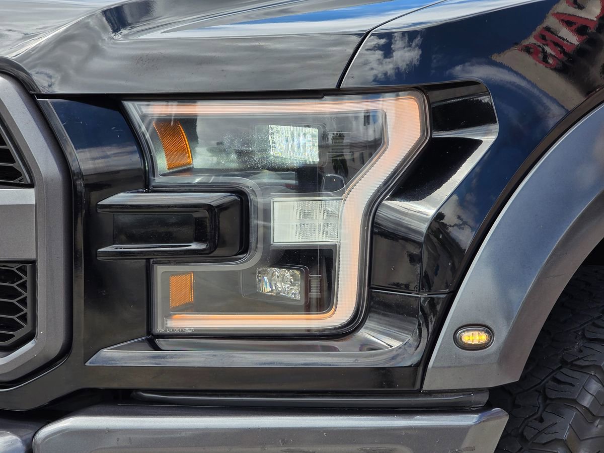 Used 2017 Ford F150 Raptor w/ Equipment Group 802A Luxury AWD/4WD image 6