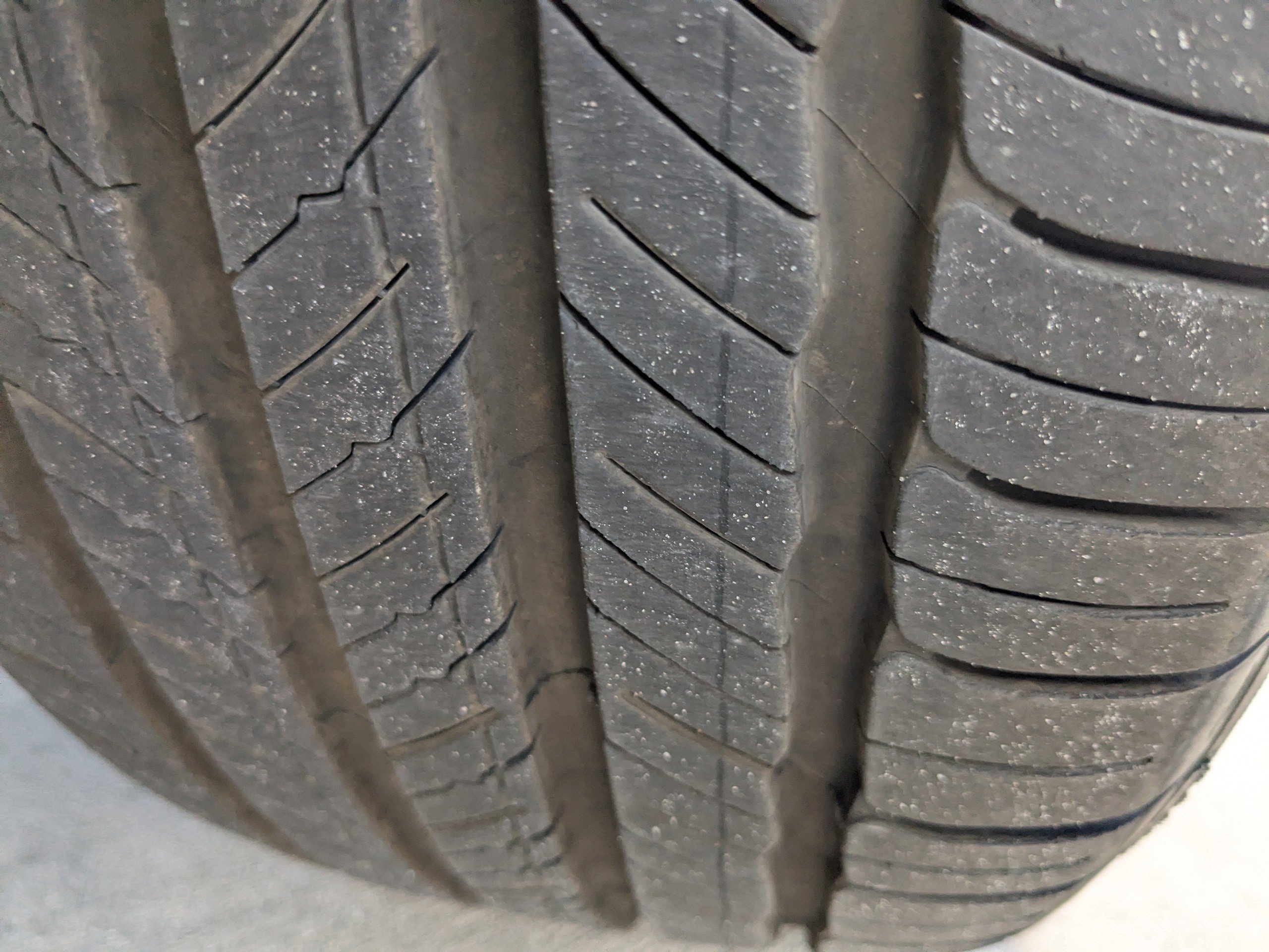 Used 2024 Genesis GV70 3.5T Sport image 10