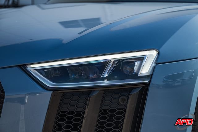 Used 2018 Audi R8 V10 w/ Premium Package image 64