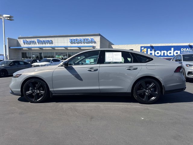 Used 2024 Honda Accord Sport image 2