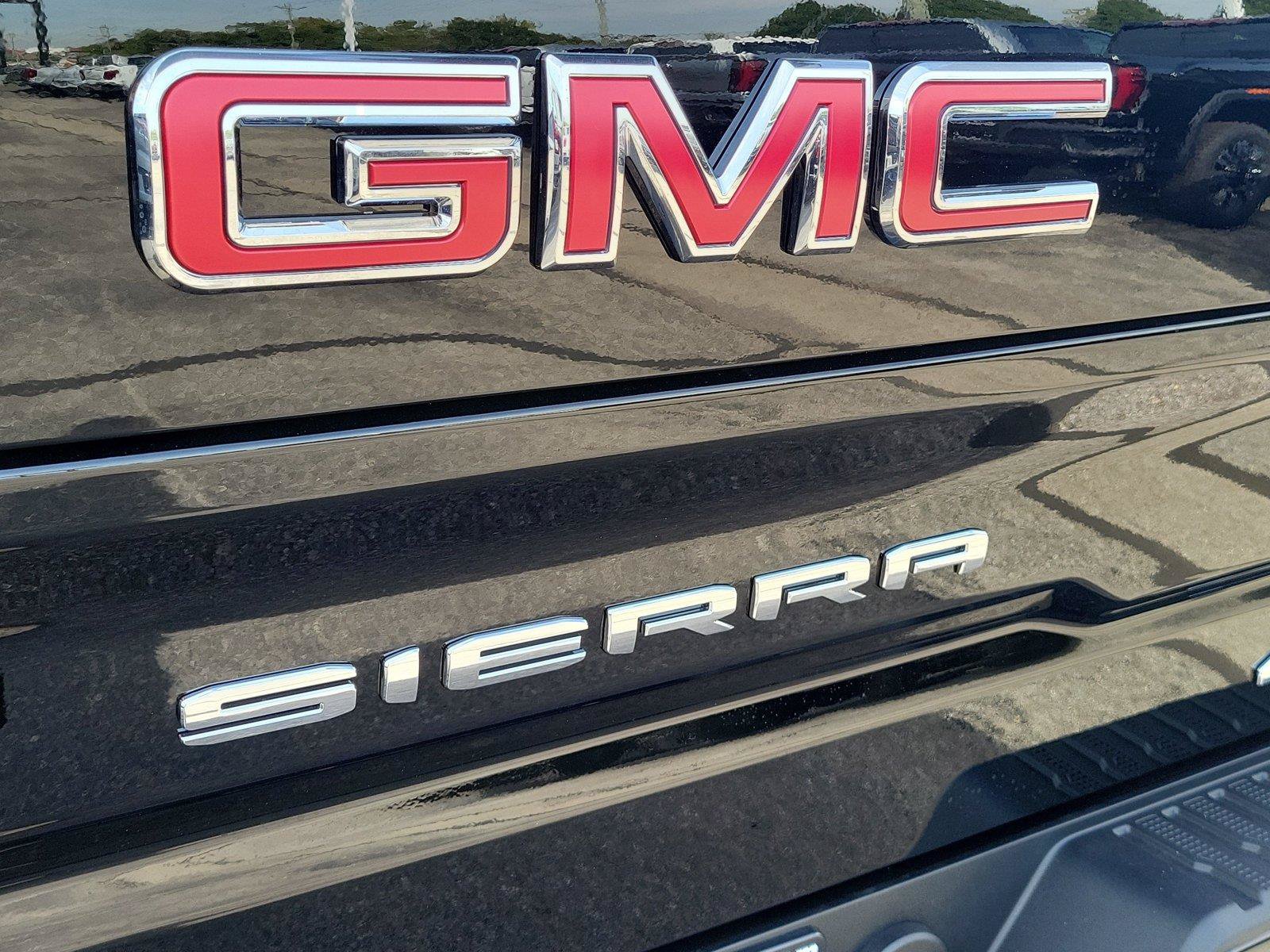 New 2026 GMC Sierra 1500 AT4 w/ AT4 Premium Package AWD/4WD image 6